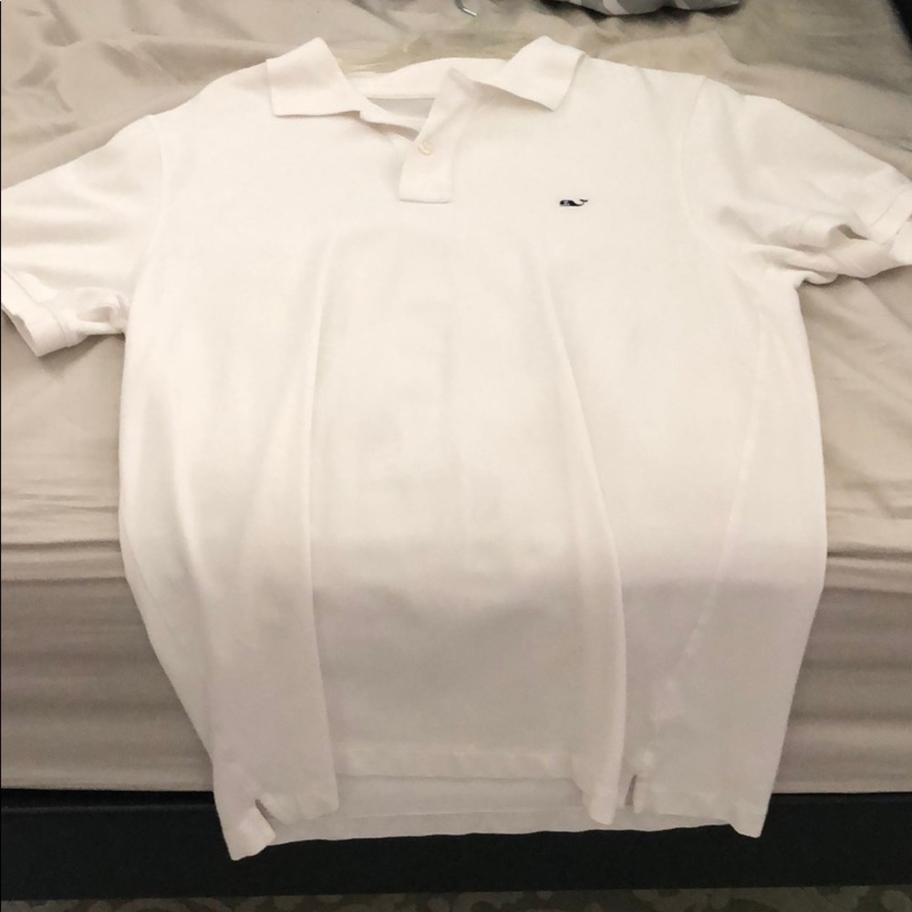 Perfect condition white vineyard vine polo
